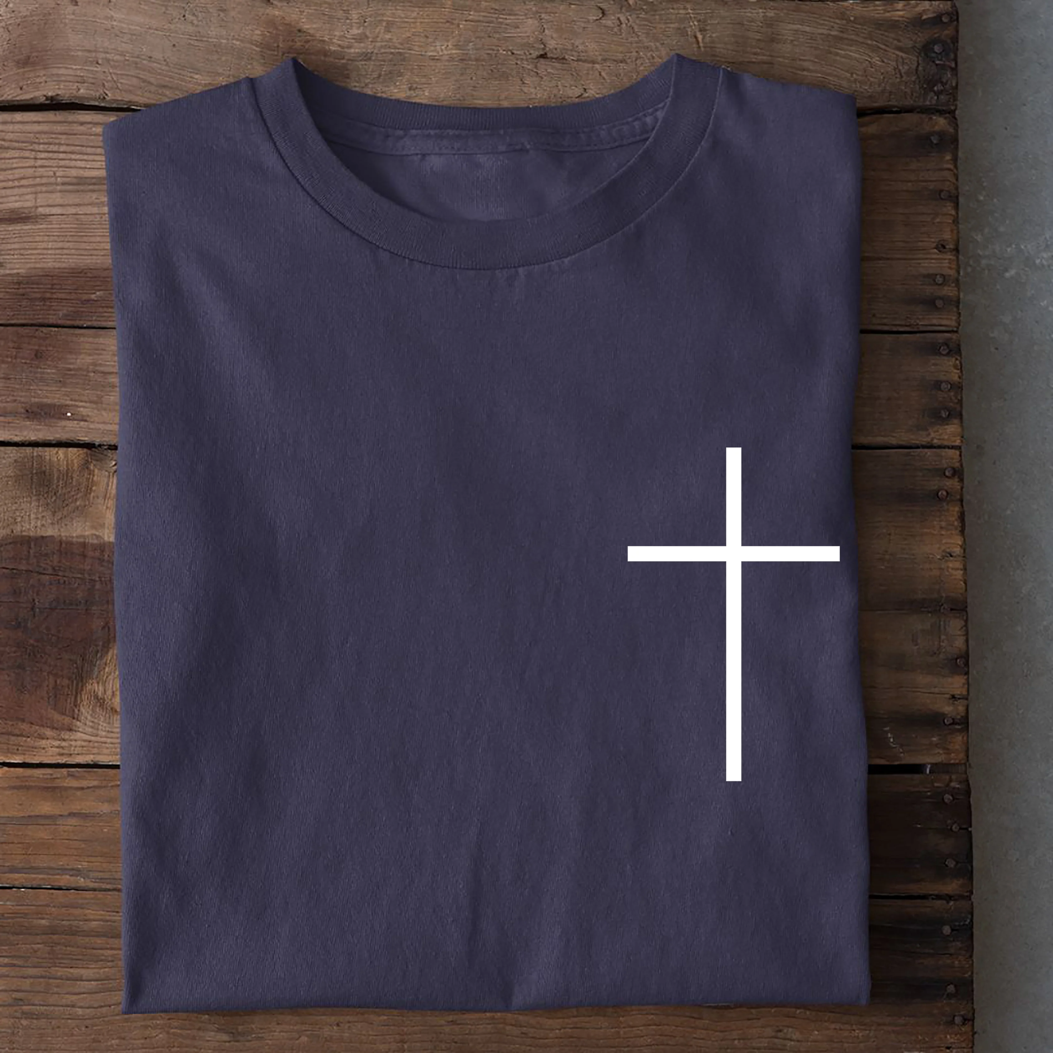 Kreuz Shirt minimalistic - Image 9