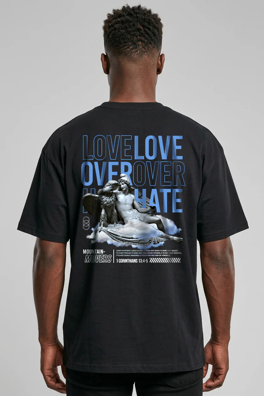 Love over Hate Oversized Shirt Front- & Backprint