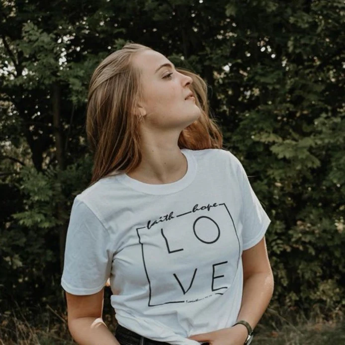 Love Frauen T-Shirt - Image 13