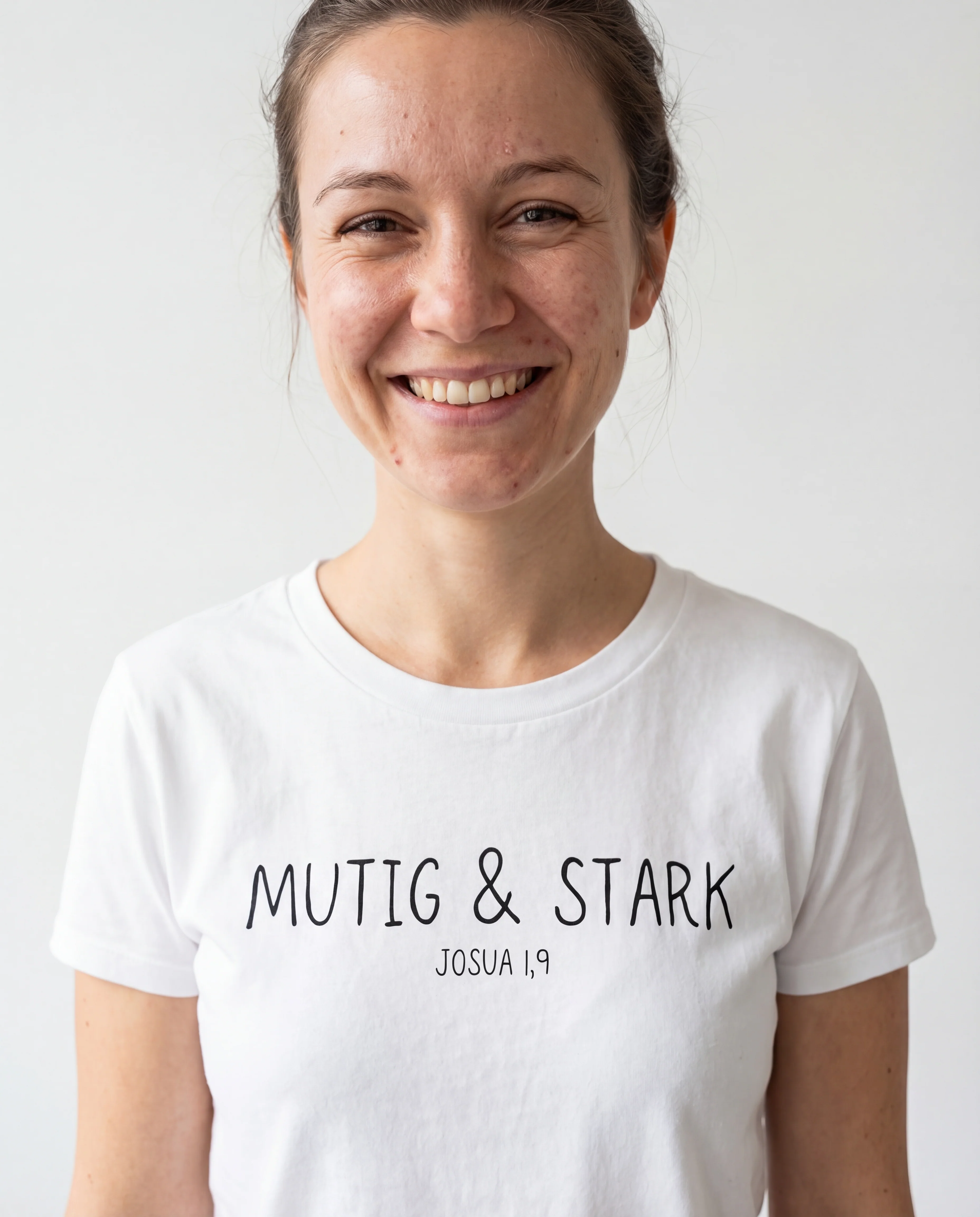 Mutig und Stark T-Shirt